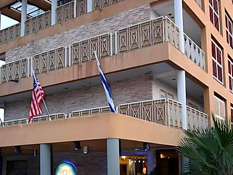 Blue Hotel