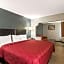 Econo Lodge Inn & Suites