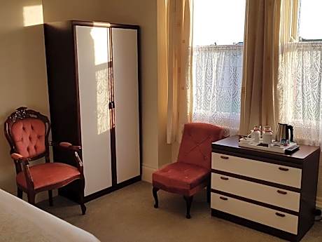 Double Room with Private External Bathroom