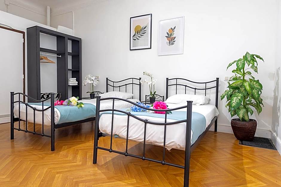 Hotel Le Grand Colombier