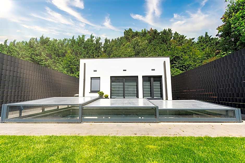 Luxurious Escape - Room LoveSerenity with pool and jacuzzi