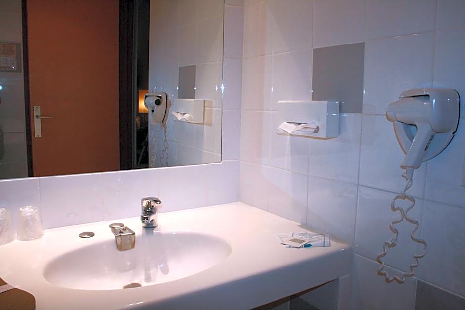 Kyriad Angouleme Nord - Champniers