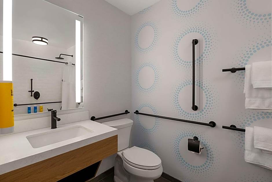 Tru by Hilton Brooklyn, NY