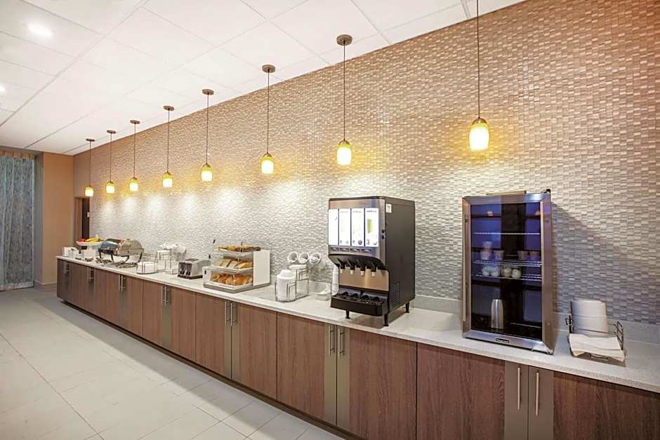 La Quinta Inn & Suites by Wyndham San Marcos Outlet Mall