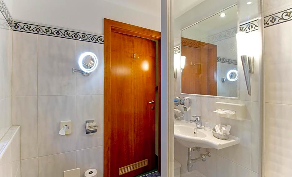 Seeböckenhotel Zum Weißen Hirschen