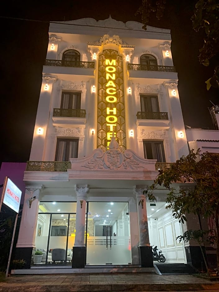 Monaco Hotel