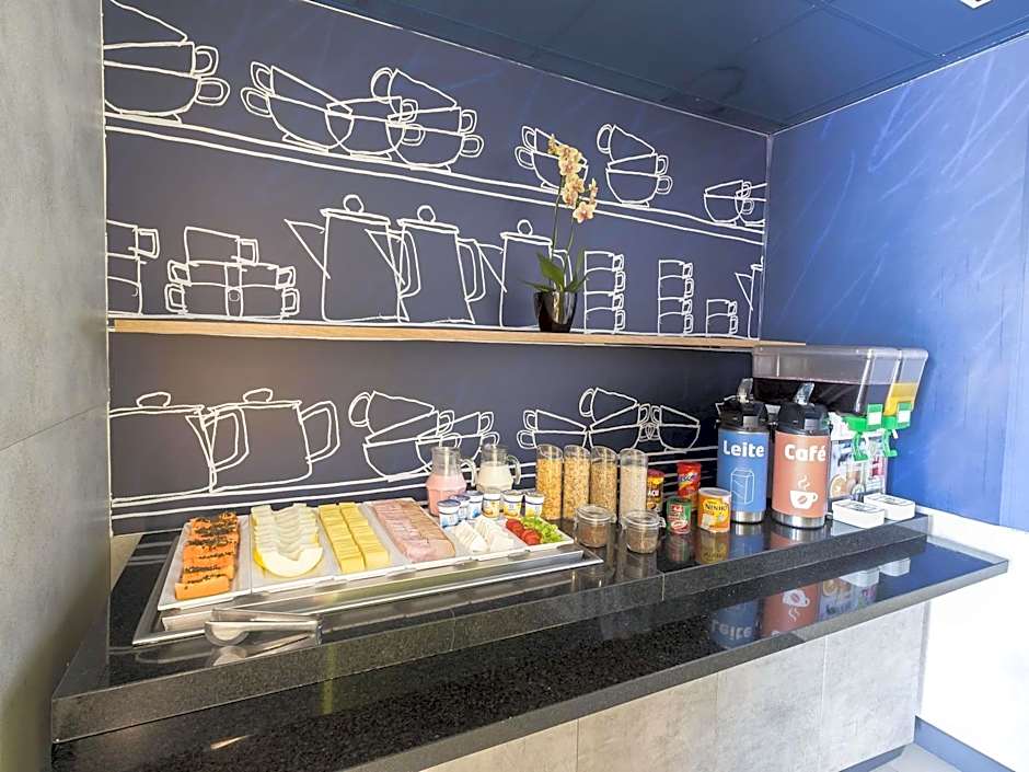 Ibis Budget Blumenau