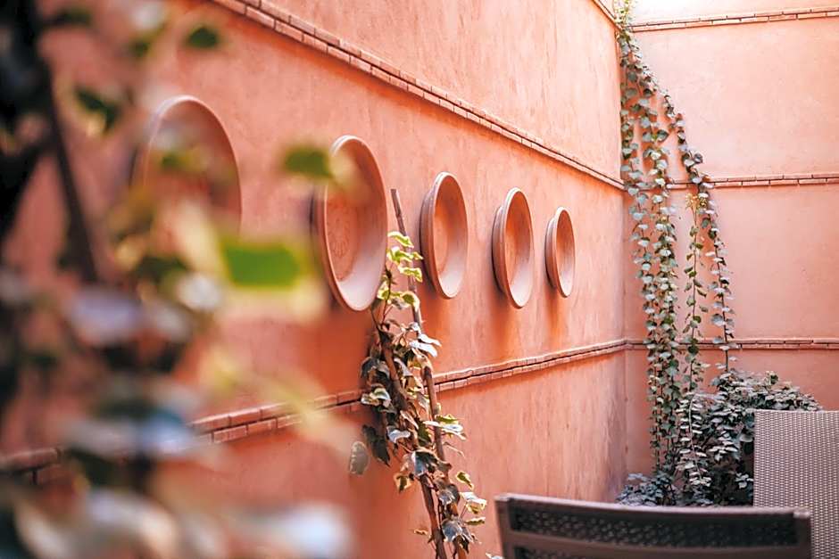 Riad Nashira & Spa