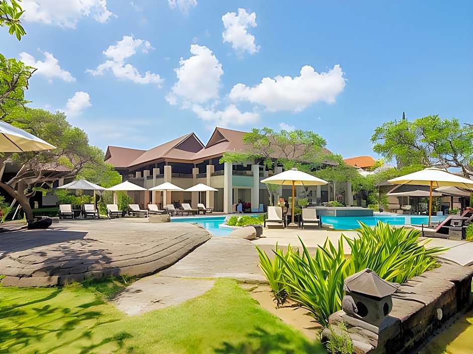 Grand Balisani Suites Hotel