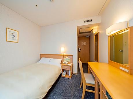 Double Room with Small Double Bed - Non-Smoking