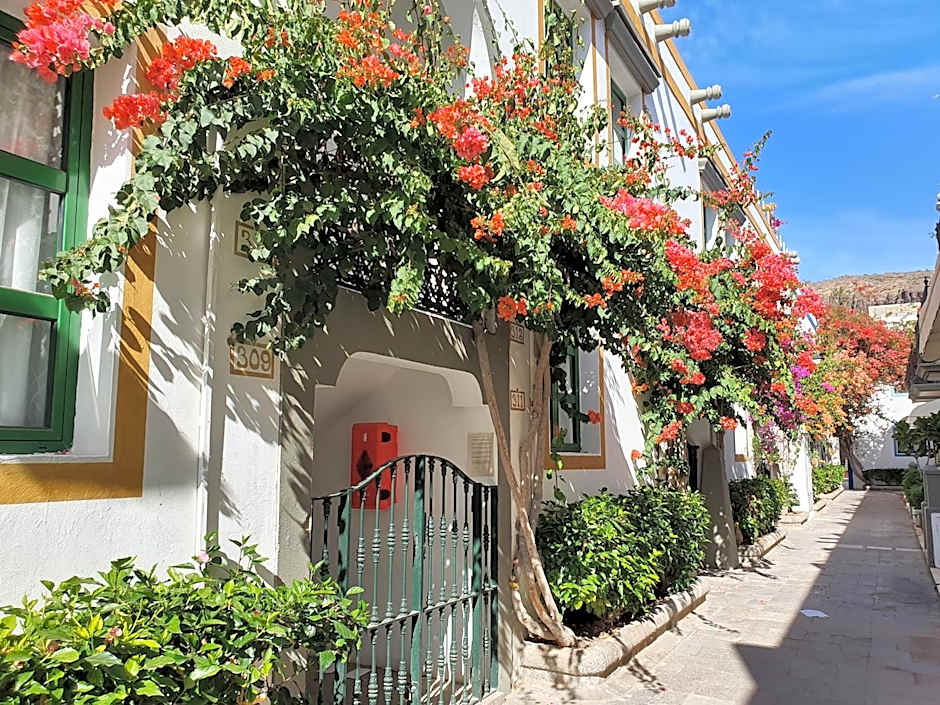 Billy's Puerto de Mogan Apartments by LIVVO