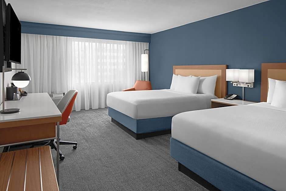 Courtyard by Marriott San Diego Central