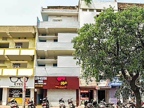 SPOT ON Luv-kush Inn