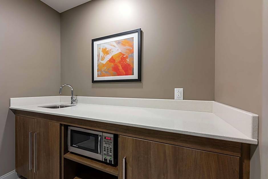 Hampton Inn By Hilton & Suites Charlottetown, PE