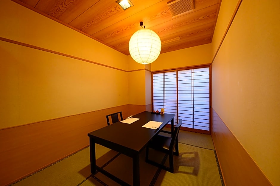Yufuin Onsen Ryokan Mebaeso