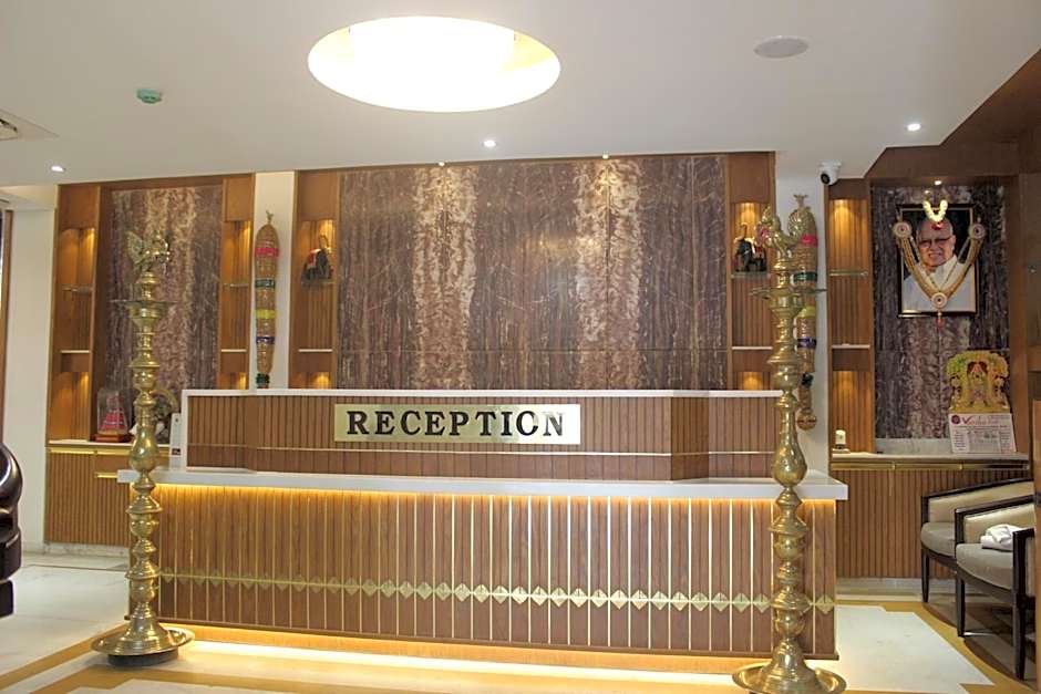 Hotel Saratharajans