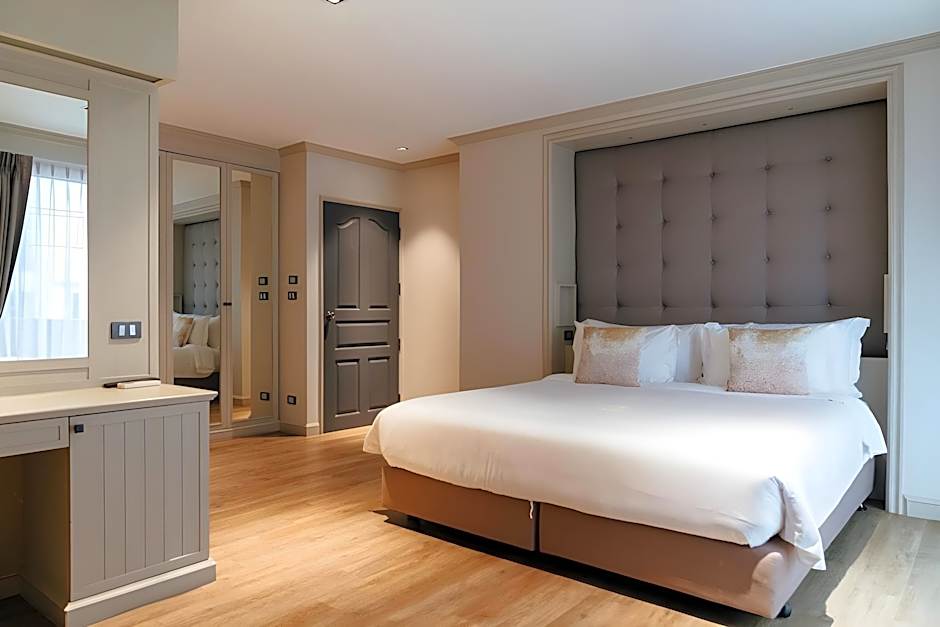 THEA Private Suites by TH District