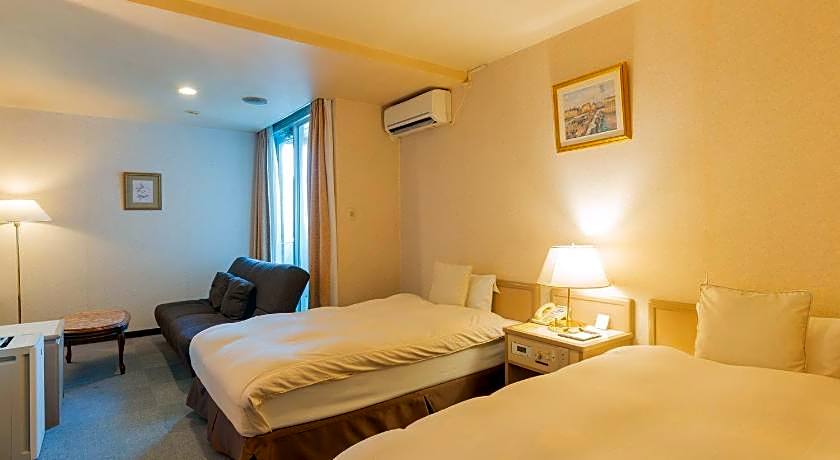 Hotel New Century
