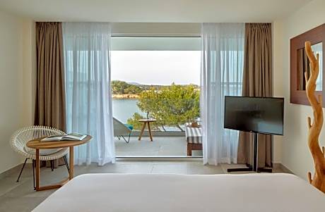 The Level Junior Suite Deluxe Sea View
