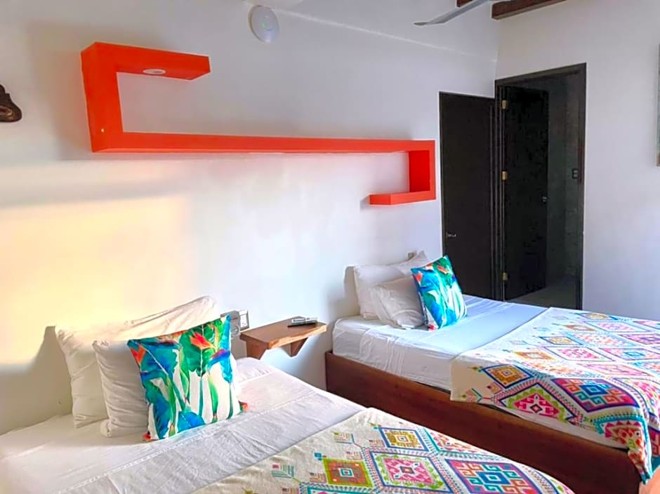 HOTEL MITTOZ HOLBOX