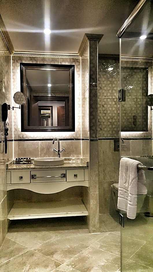 Babillon Hotel Spa & Restaurant