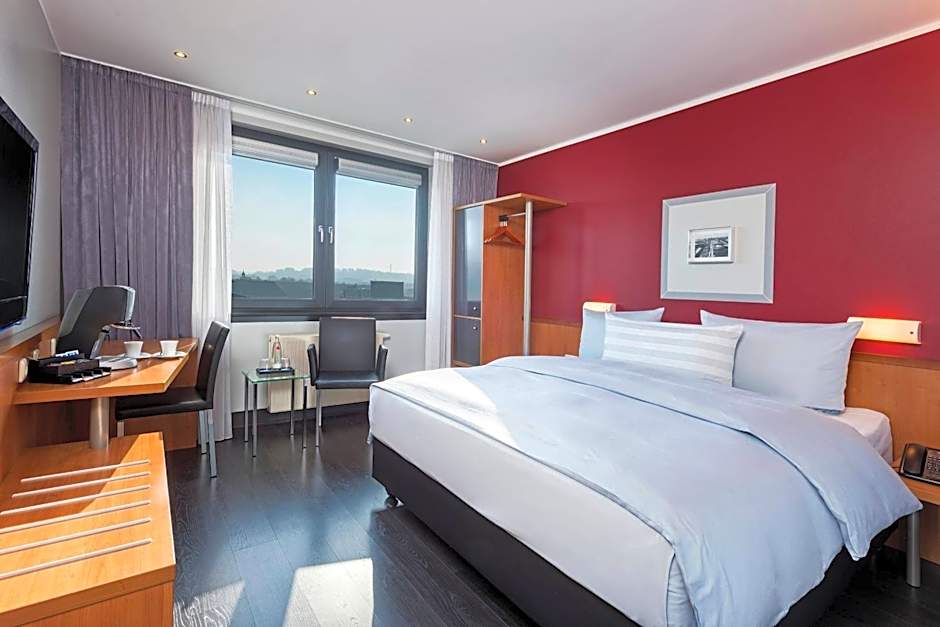 Hotel Wolfsburg Centrum Affiliated by Melia