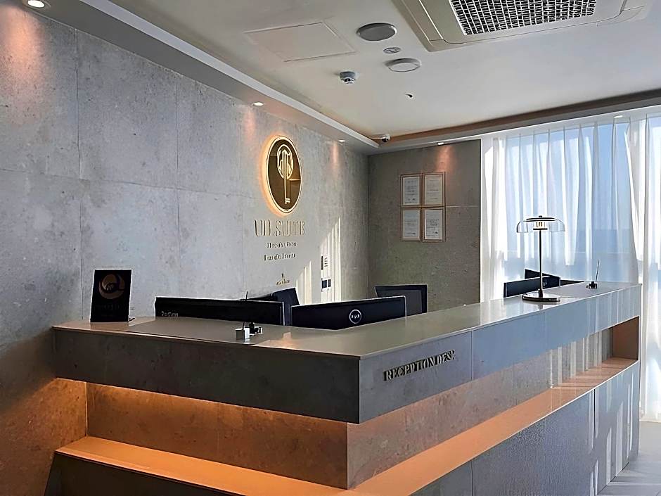 UH SUITE THE HAEUNDAE