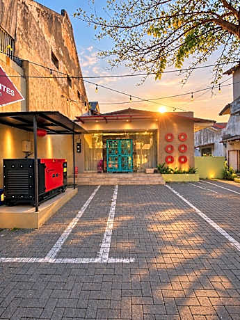Hotel Pantes Semawis Pecinan