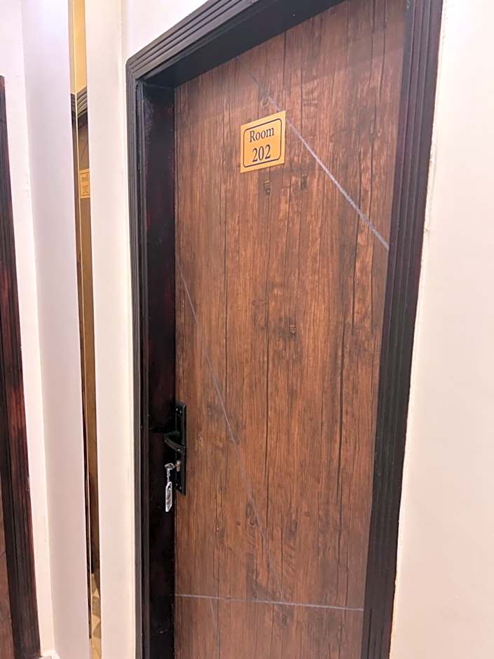 Imperial Pyramids View Inn