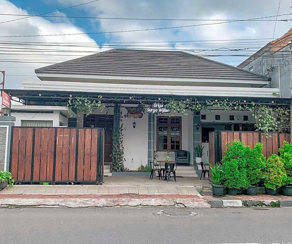 Griya Suryo Wijilan