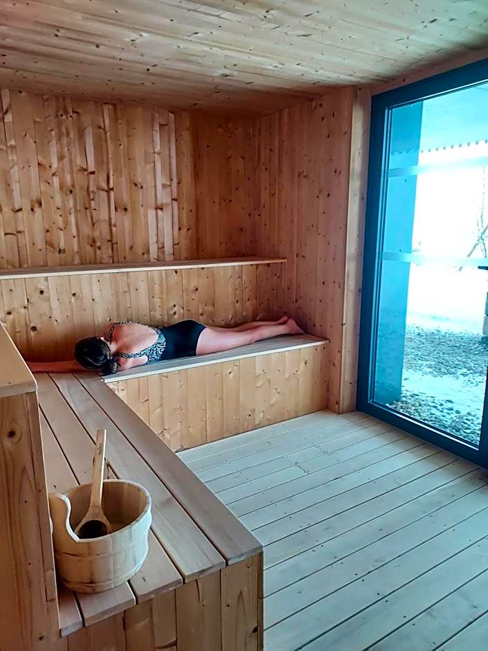 AUBERGE DES GLIERES Plateau des Glières