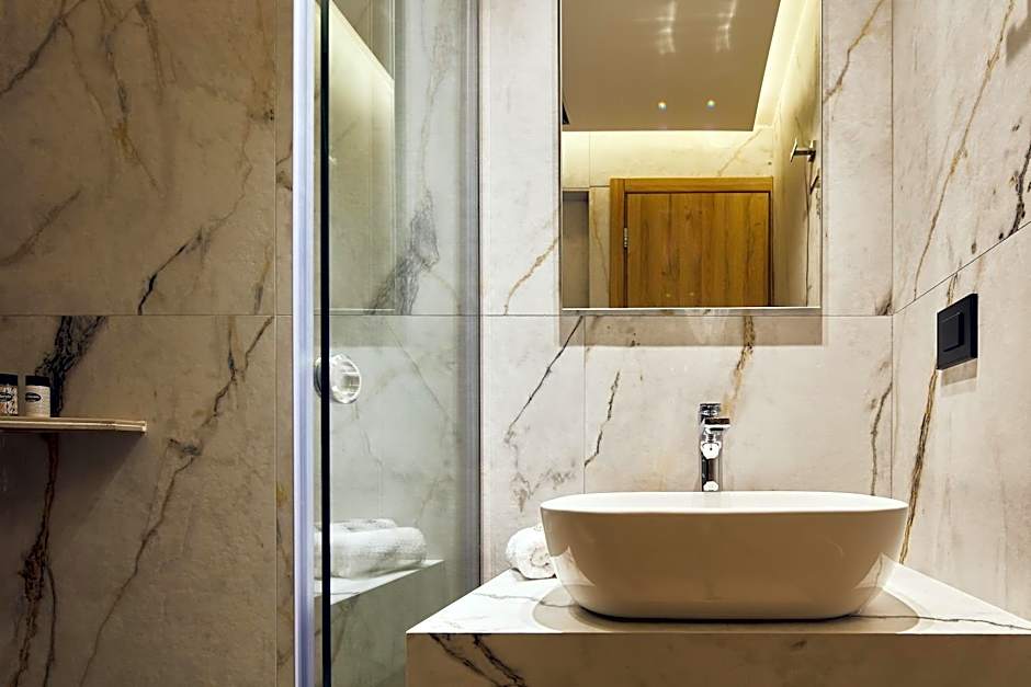 Grande Madonna Luxury Boutique Suites