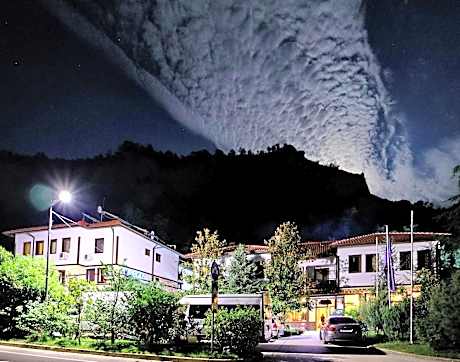 Хотел Свети Трифон