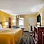 Travelodge by Wyndham Unadilla/Perry Near I-75