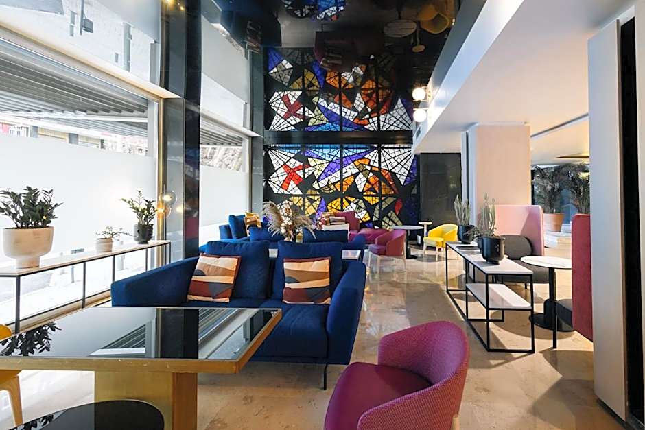 voco Madrid Retiro By IHG