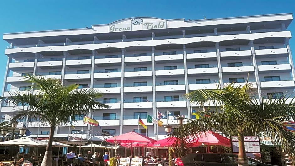 Aparthotel Green Field