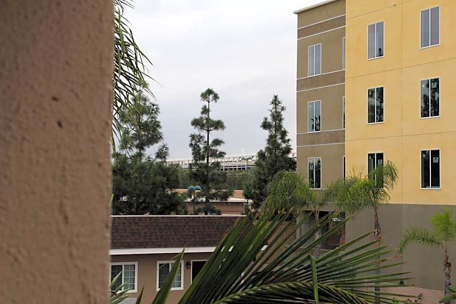 Budget Inn Anaheim near Disneyland Drive