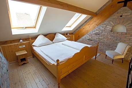 1 Bedroom Standard