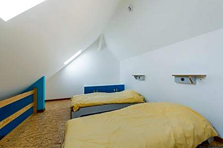 Triple Room with Bathroom