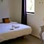 Q Village Hotel - Poleg Beach