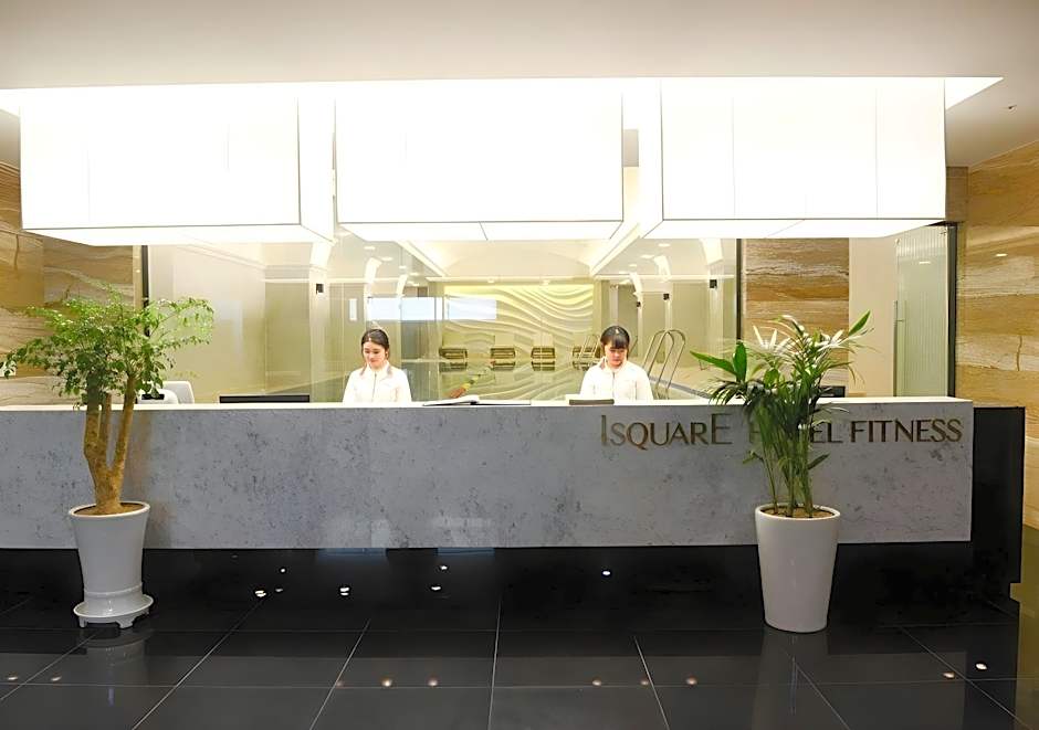 I Square Hotel