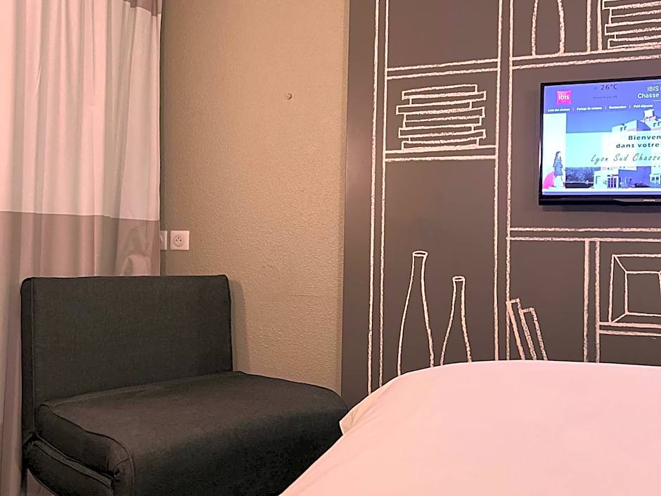 Hotel ibis Lyon Sud Chasse sur Rhone