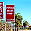 Pearly Shell Motel