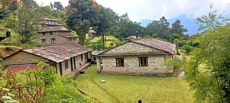 Mountain Lodges of Nepal, Majgaon