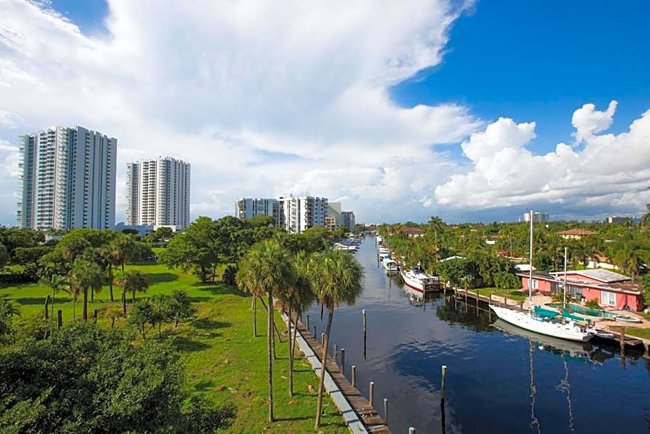 Wyndham Santa Barbara