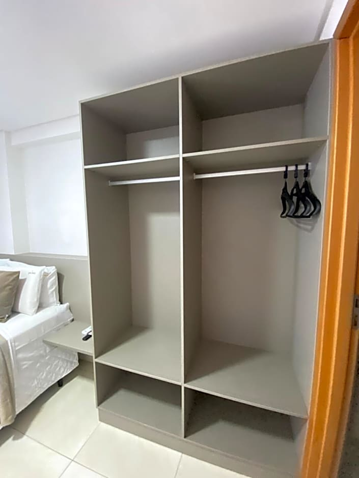 MANAÍRA APART HOTEL