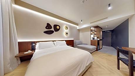 Superior Family Room