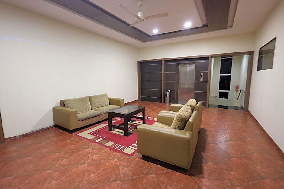 Hotel Abirami Residency