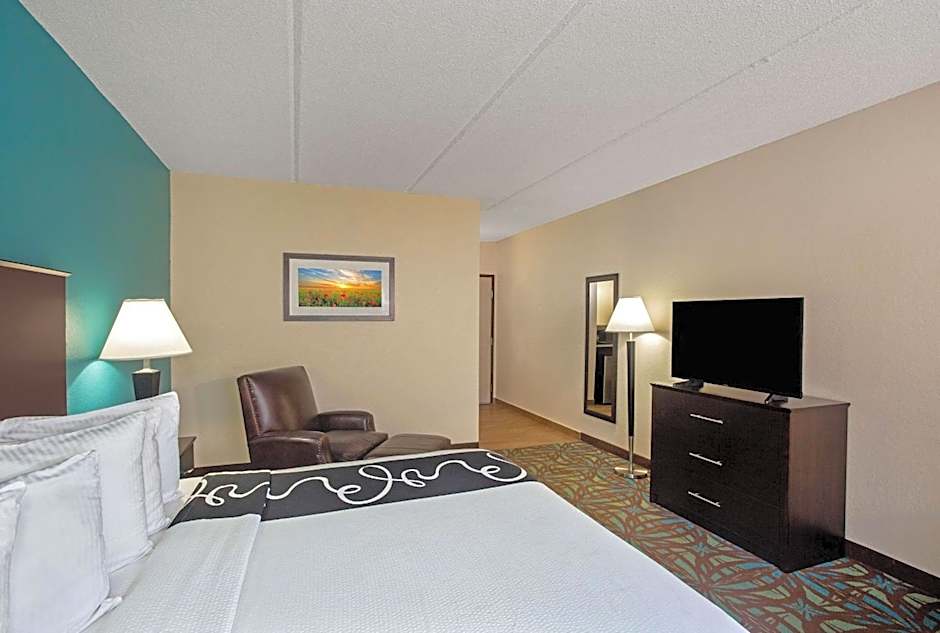 Comfort Inn & Suites Sarasota I75