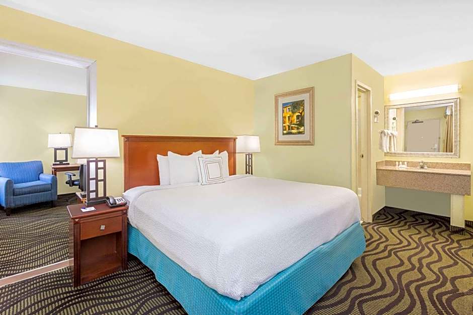 Baymont by Wyndham Savannah Midtown